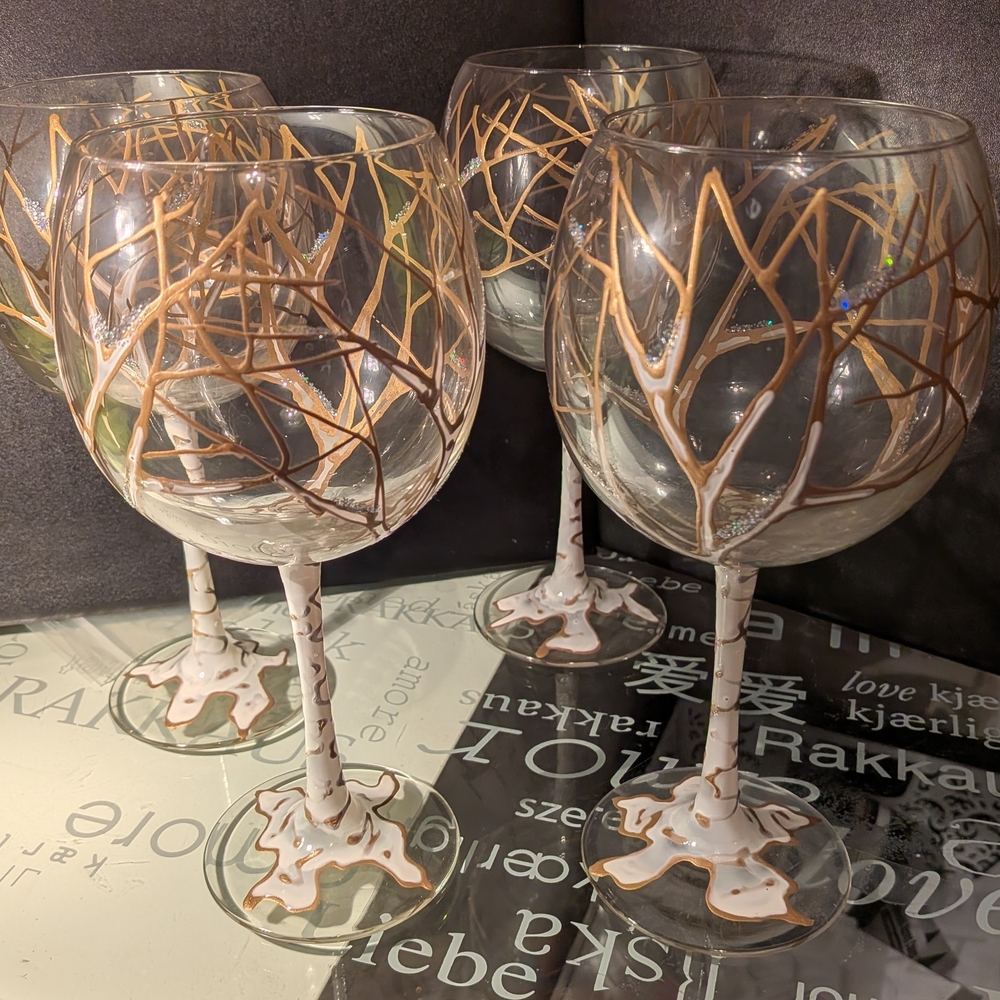 Set of 4 Elegant Handmade Gold and White "Birch" Wine Goblets. 8 Inches